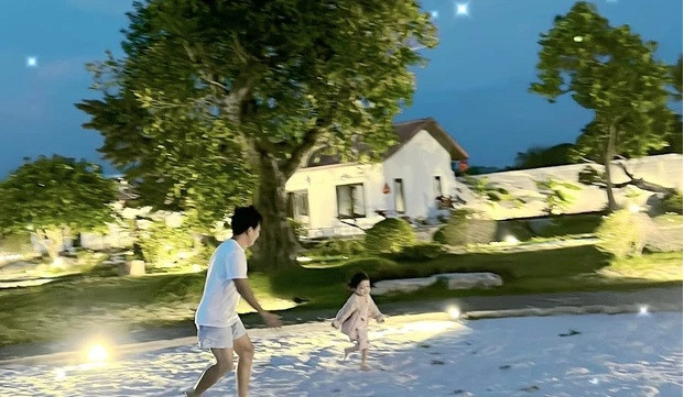 Xuýt xoa vườn cây “quý như vàng” trong biệt thự của Trường Giang Xuyt xoa vuon cay “quy nhu vang” trong biet thu cua Truong Giang