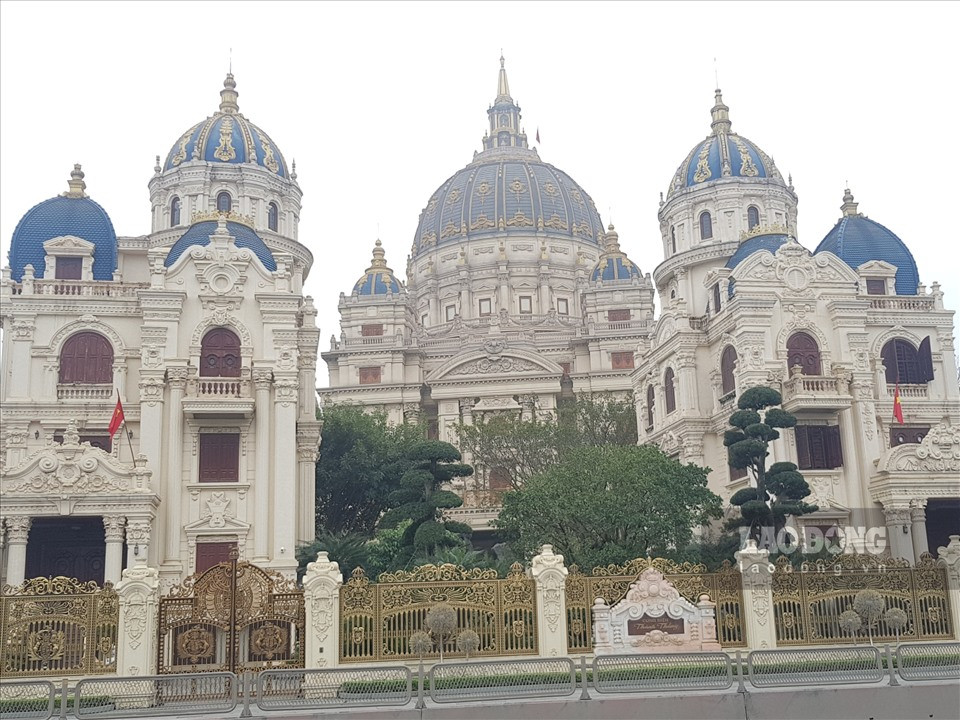 Chiêm ngưỡng những toà lâu đài nghìn tỷ của “đại gia” Ninh Bình Chiem nguong nhung toa lau dai nghin ty cua “dai gia” Ninh Binh