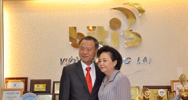 5 gia toc nguoi Viet goc Hoa giau nut vach o Viet Nam-Hinh-4