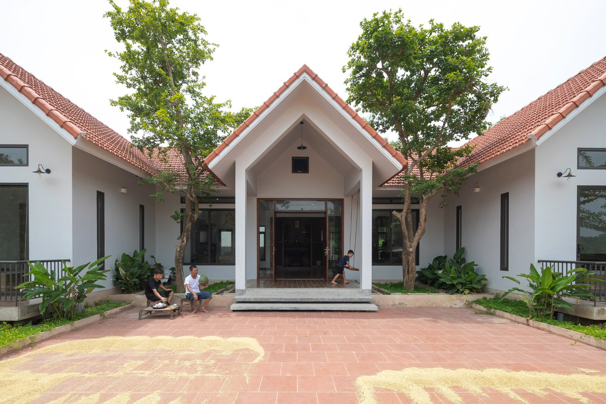 Bằng việc vận dụng những nguyên tắc tổ chức không gian truyền thống, kiến trúc sư đã tạo ra mô hình tiếp nối tinh thần bản địa, ngôn ngữ bản sắc và tiện nghi với xu hướng thời đại ngày nay.