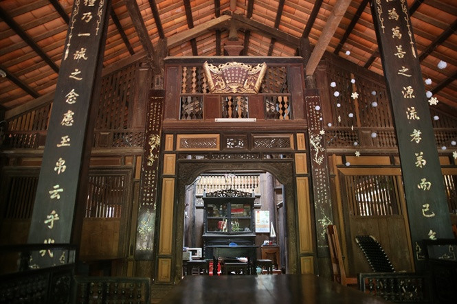 Ngôi nhà đã được Cơ quan Hợp tác Quốc tế Nhật Bản (JICA) phối hợp với Đại học nữ Chiêu Hòa Nhật Bản hỗ trợ trùng tu về kỹ thuật và tài chính vào năm 2003, đồng thời nhận bằng chứng nhận Di sản Văn hóa do tổ chức UNESCO khu vực châu Á - Thái Bình Dương trao tặng. Ảnh: Nongnghiep