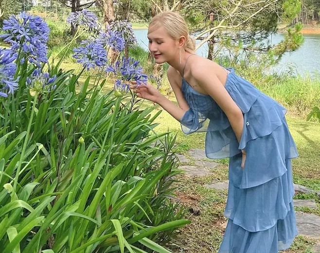 Vợ chồng Xemesis - Xoài Non có những ngày nghỉ lễ ở Đà Lạt. Nguồn ảnh: FBNV, Instagram