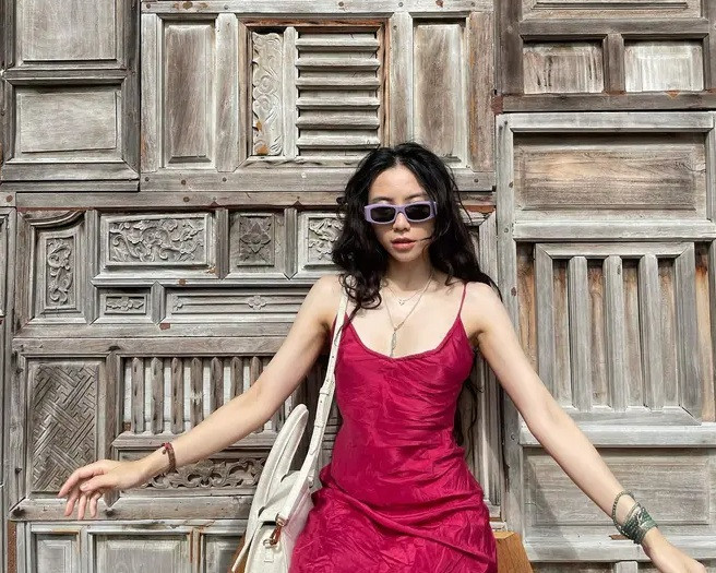 Còn ca nương Kiều Anh check-in tại một resort hạng sang ở Côn Đảo.