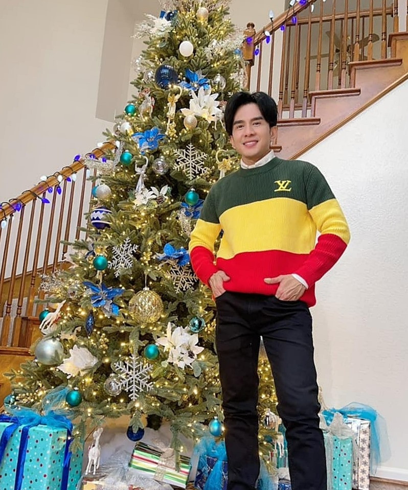 Biệt thự của Đan Trường mang phong cách cổ điển, gồm 2 tầng và 4 phòng ngủ rộng rãi. Ảnh: FBNV