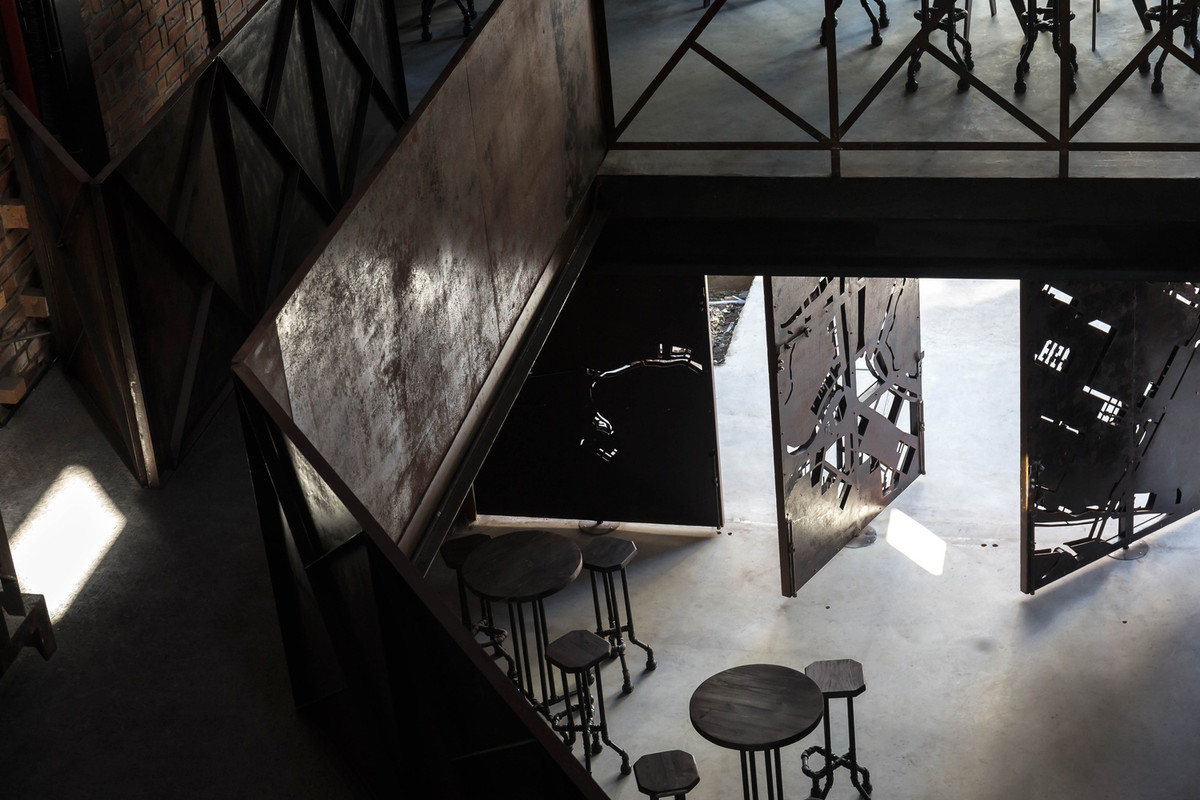 Với cách thiết kế nhà theo hướng mở, từ mọi vị trí đều có thể quan sát nhau. Nguồn ảnh: HoangLe