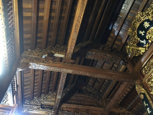 Không từ bỏ, ông Tuấn vẫn thi công ngôi nhà nhưng theo phong cách tân tiến hơn để tiện lợi cho cuộc sống Ảnh: Dân Việt