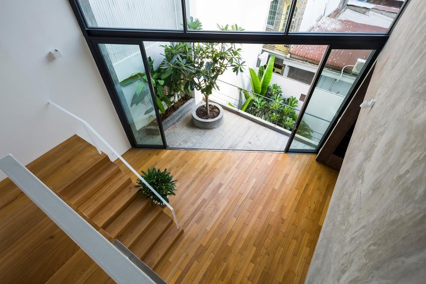 Các khoảng thông tầng nối liền các phòng sinh hoạt chung của gia đình..