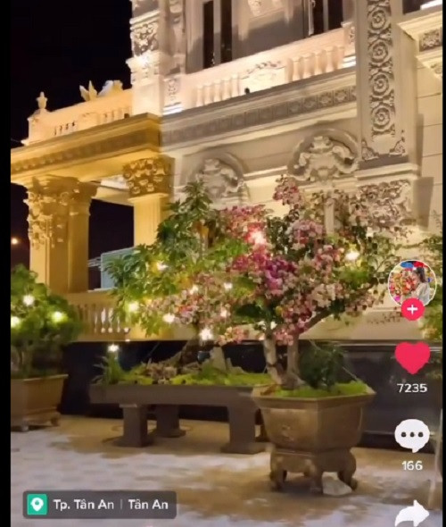 Không gian lộng lẫy khiến nhiều người choáng ngợp. Nguồn ảnh: chụp màn hình @trannguyen28194