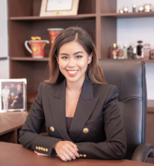 Nhung nguoi con tai gioi trong gia toc ty phu Johnathan Hanh Nguyen-Hinh-4