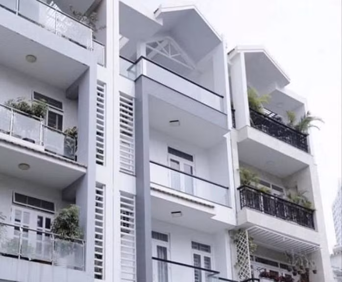 Ngoài ra, cặp đôi còn có một căn nhà khác tại TP HCM. Bố mẹ Trấn Thành hiện cũng đang sống ở đây. Ảnh: Internet