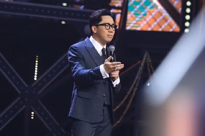 Đặc biệt, những sự kiện mà nam MC tham gia được bầu show trả tới 6 nghìn USD (khoảng 140 triệu đồng). Ảnh: Dân Việt