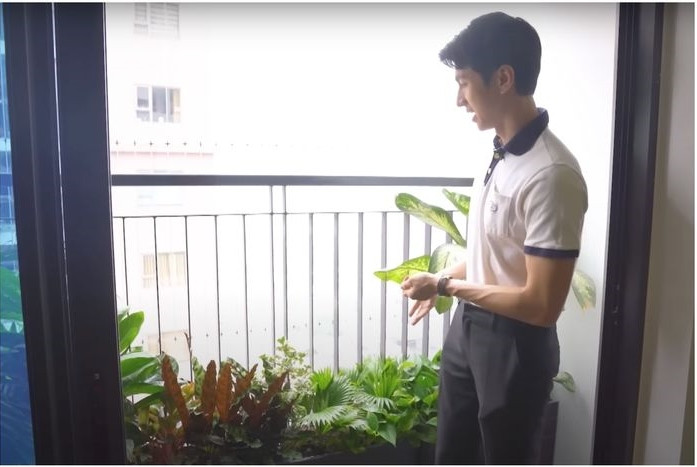 Là người miền núi nên Bình An muốn trong nhà có nhiều cây xanh. Ảnh: YouTube Phương Nga Bùi Official