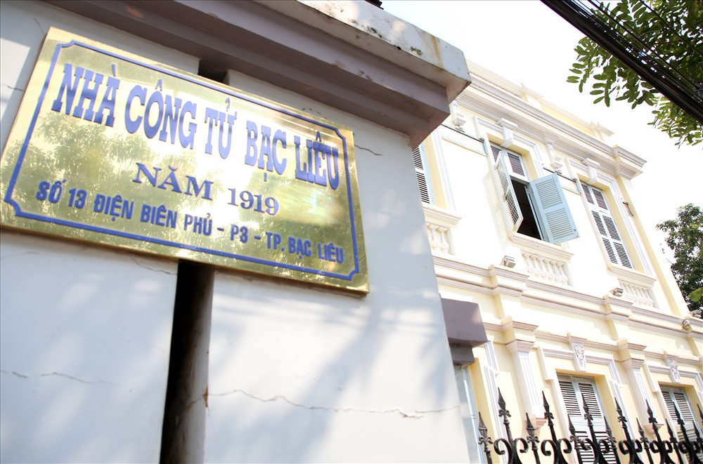  Dinh thự của Công tử Bạc Liêu Trầnh Trinh Huy tọa lạc tại số 13 Điện Biên Phủ, phường 3, TP Bạc Liêu, được xây dựng từ năm 1917 đến năm 1919. Ảnh: Lao động