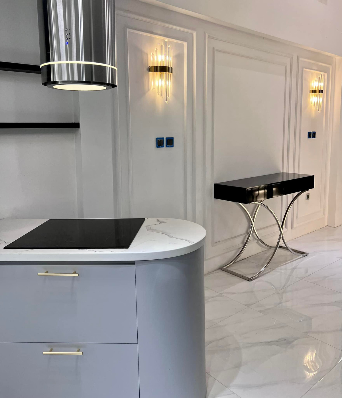 Nhà mới của Lưu Đê Ly có diện tích rất rộng tọa lạc ngay tại trung tâm Hà Nội.