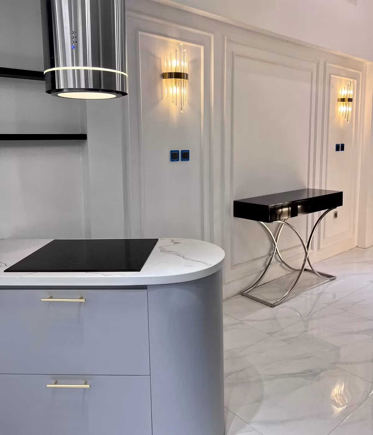 Nhà mới của Lưu Đê Ly có diện tích rất rộng tọa lạc ngay tại trung tâm Hà Nội.