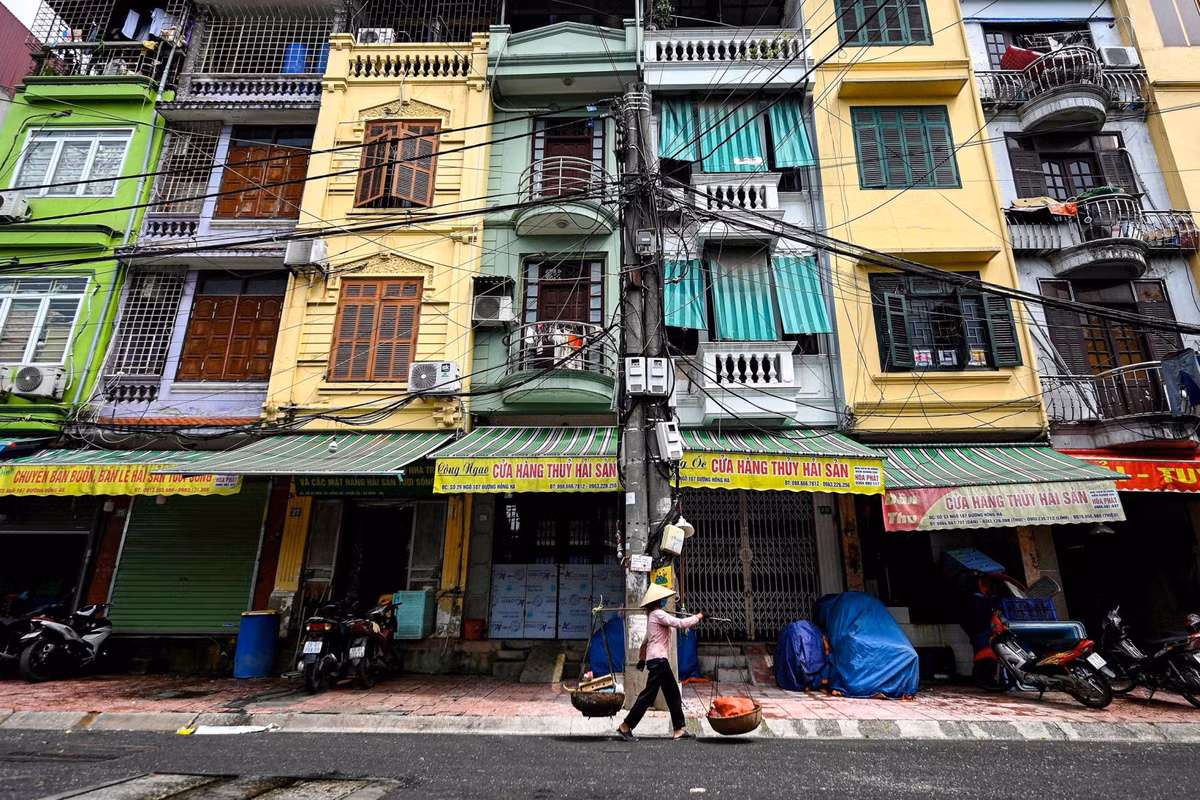 Kiểu kiến trúc này có thể hình thành do giá đất đắt đỏ.