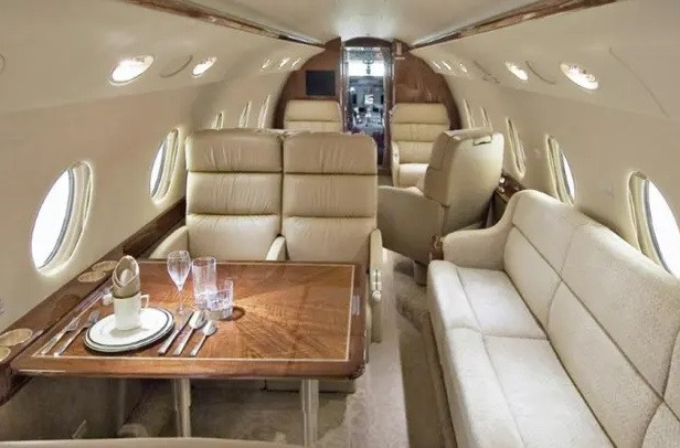 Gulfstream G200 được sản xuất với số lượng 250 chiếc trong giai đoạn 1999 - 2011.