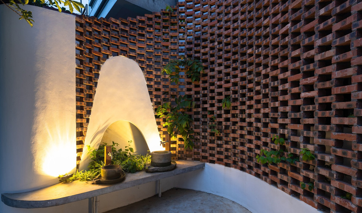 Nó là sự tiếp nối của cái mới và cái cũ, của sự thay đổi và phát triển. Nguồn ảnh: Triệu Chiến