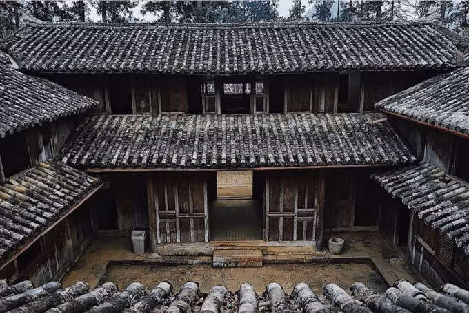 Bi an ve dinh thu vua Meo 150 ty giua dat Ha Giang