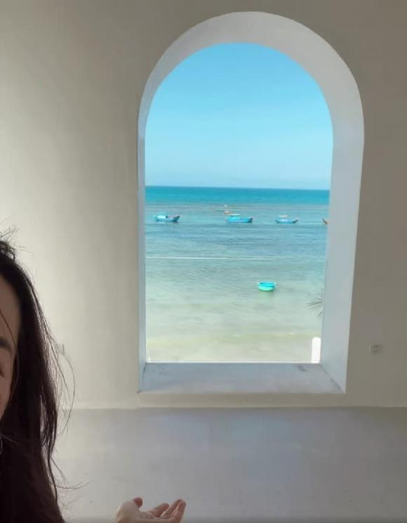 Căn nhà với tầm nhìn hướng biến cực thơ mộng.