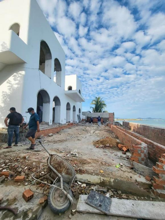 Dễ dàng nhận thấy địa thế của biệt thự cực đắc địa.