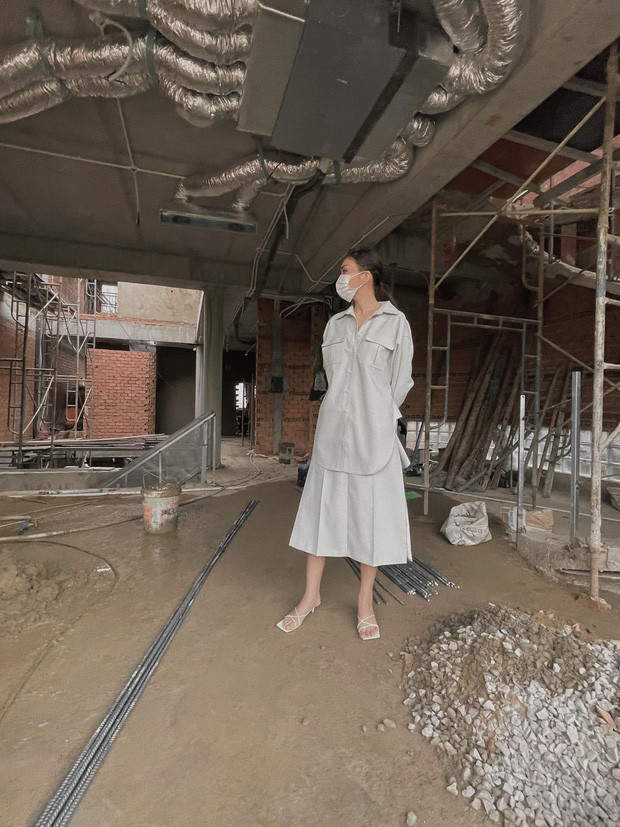 Đầu năm 2022, siêu mẫu Thanh Hằng hé lộ cơ ngơi hoành tráng đang trong quá trình hoàn thiện.