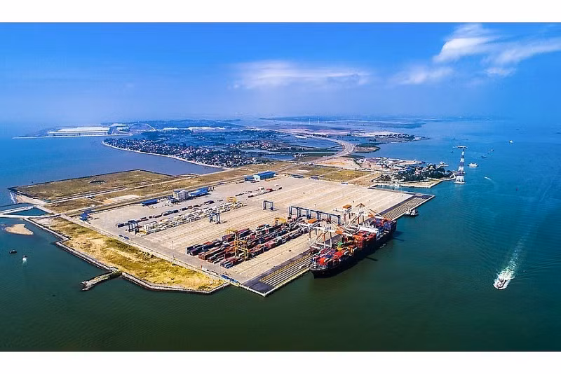 Cong ty CP Cang Hai Phong “uu ai” nha thau nuoc ngoai?-Hinh-2