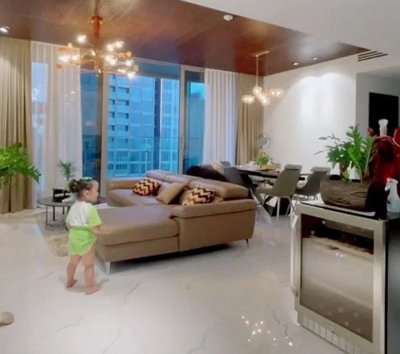 Không gian nội thất được thiết kế sang trọng, hiện đại. Ảnh: Tiktok