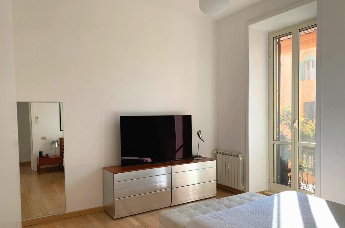 Màu sắc chủ đạo của căn hộ là trắng và neutral (nhóm màu trung tính). Ảnh: Vietnamnet