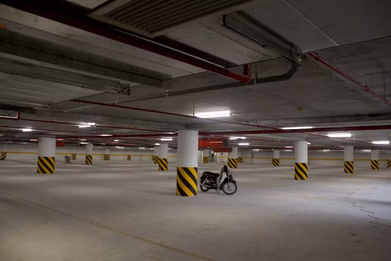 Tầng hầm là khu vực để xe công cộng và hệ thống hạ tầng, phòng kỹ thuật. Ảnh: Dân trí