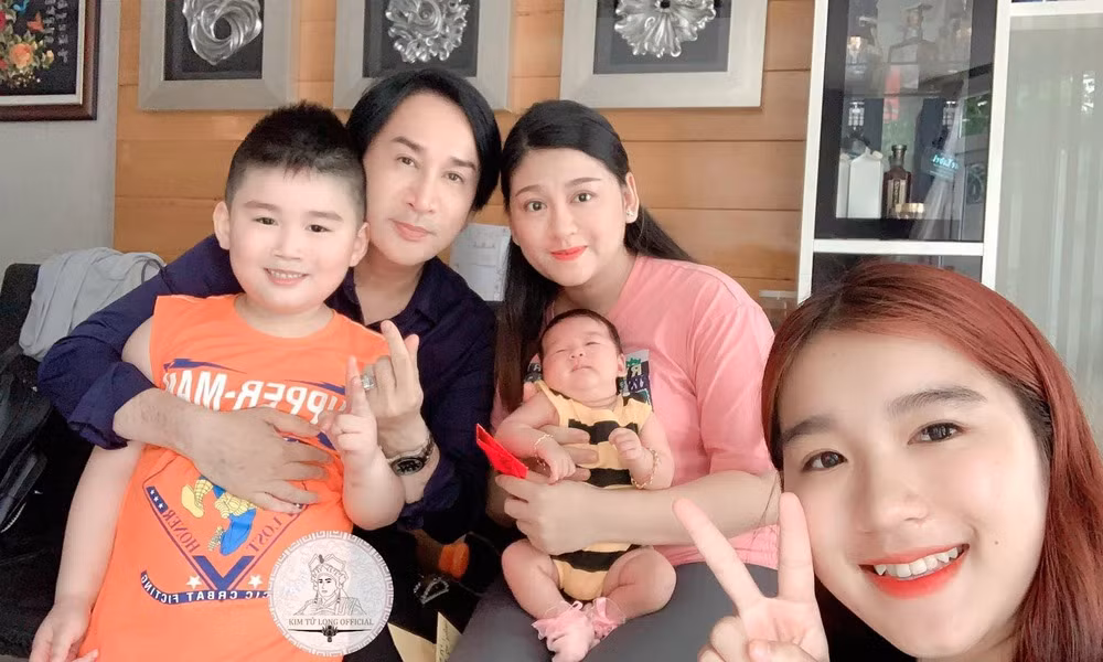 Nghệ sĩ Kim Tử Long cho biết chính anh là người lên ý tưởng và thiết kế cho căn nhà. Ảnh: Facebook Kim Tử Long