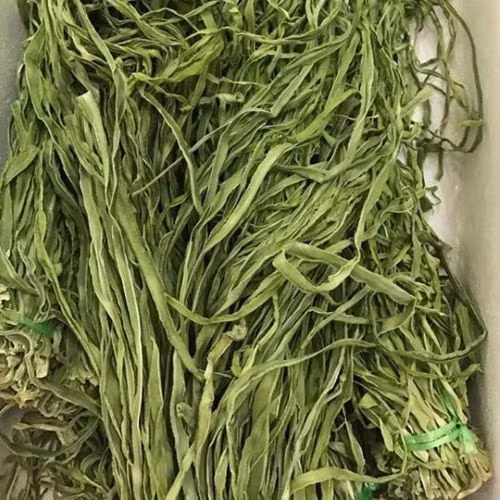 Vào lúc trái mùa, giá rau tiến mua lên tới cả triệu đồng mỗi kg nhưng không có để mua. Ảnh: Internet