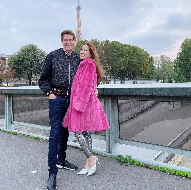 Mimi cũng thường xuyên cùng chồng đi khắp nơi trên thế giới như Pháp, Monaco, Singapore...Ảnh: Instagram