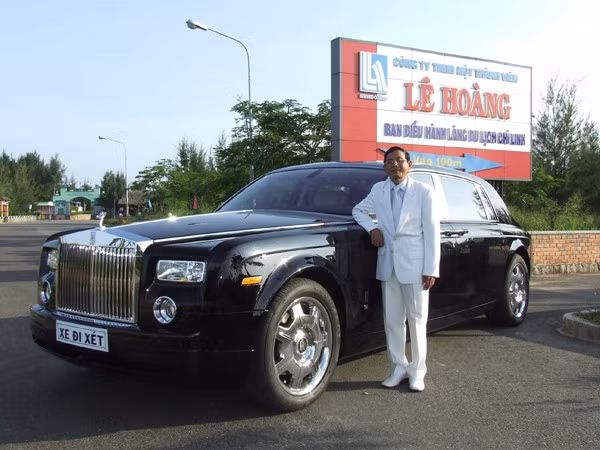 Hiện, vị đại gia này được biết đến là chủ Khu Du lịch Chí Linh tại tỉnh Bà Rịa - Vũng Tàu. Công việc kinh doanh của ông rất thuận lợi với số vốn hàng ngàn tỷ đồng. Ảnh: Baodautu.