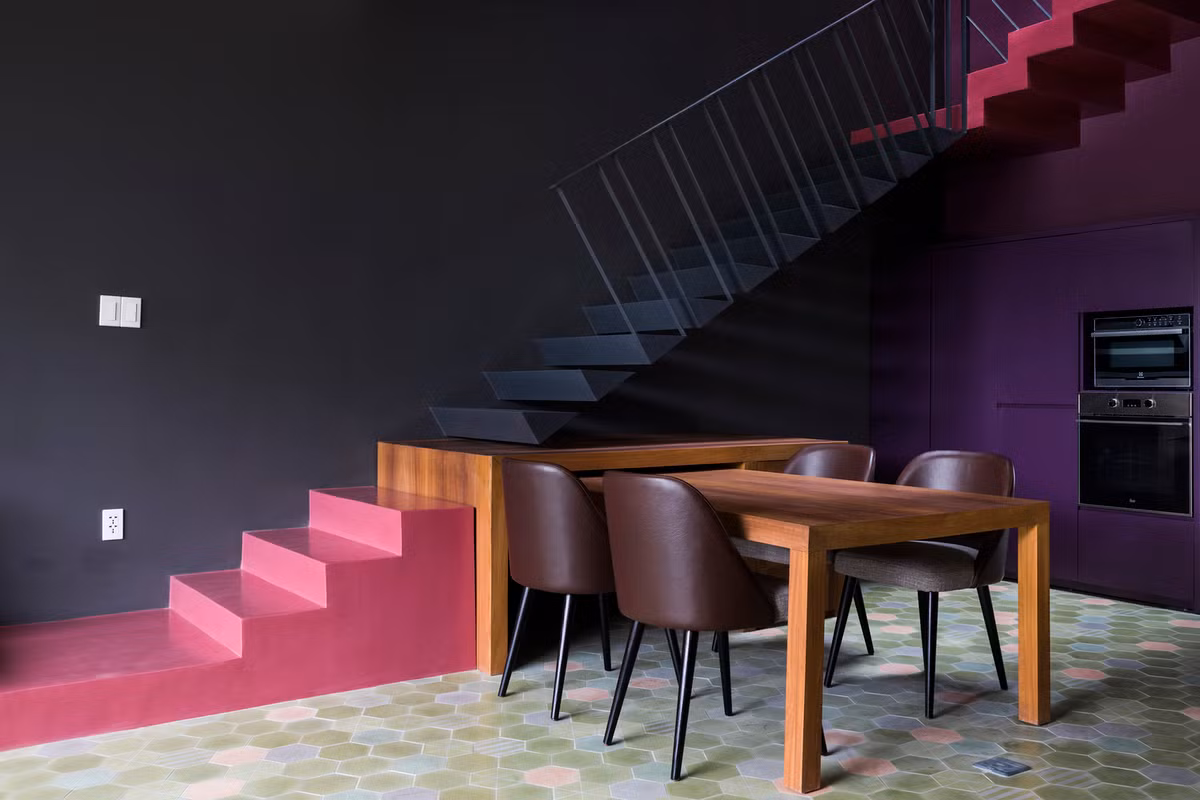 Giua Sai thanh, nha ong khong thieu gio va cay xanh-Hinh-2