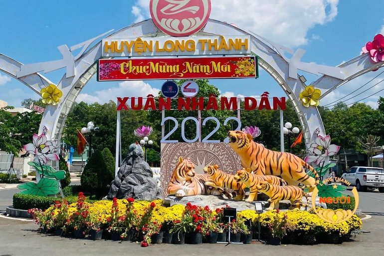 3 linh vat ho con doan tu cung gia dinh sau khi bi nguoi dan “bat coc“-Hinh-2