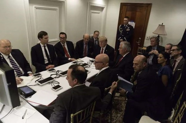 Trong khu nghỉ dưỡng Mar-a-Lago cũng có một căn phòng nội bộ. Ảnh: Business Insider,