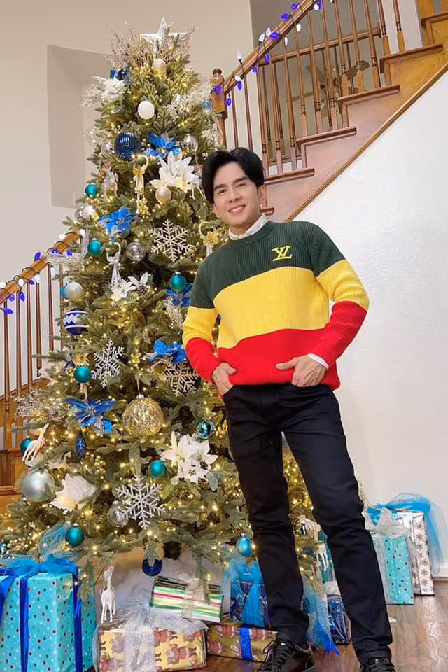 Đan Trường đón Giáng sinh tại nơi ở mới. Ảnh: FBNV