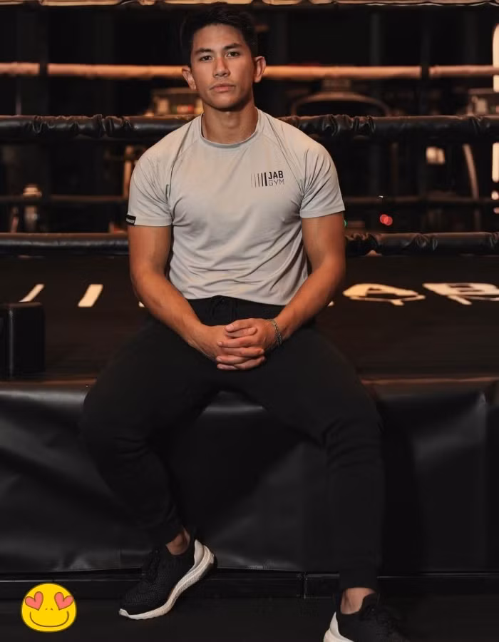 Theo SCMP News, hoàng tử Mateen được cho là sẽ kế thừa gia sản lên tới 28 tỷ đô từ vị Quốc vương Haji Hassanal Bolkiah. Ảnh: Instagram