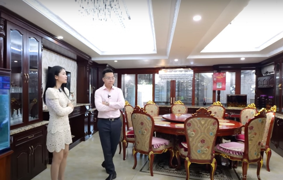 Phòng bếp, phòng karaoke cũng được thiết kế ở dưới khu vực tầng hầm.