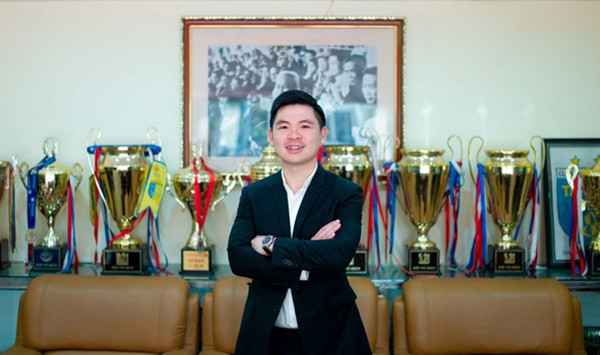 Đầu tháng 2/2020, thiếu gia nhà bầu Hiển từng gây xôn xao trên thị trường chứng khoán khi bỏ ra khoảng 270 tỷ đồng mua vào 35,9 triệu cổ phiếu SHB. Ảnh: Giadinhonlione