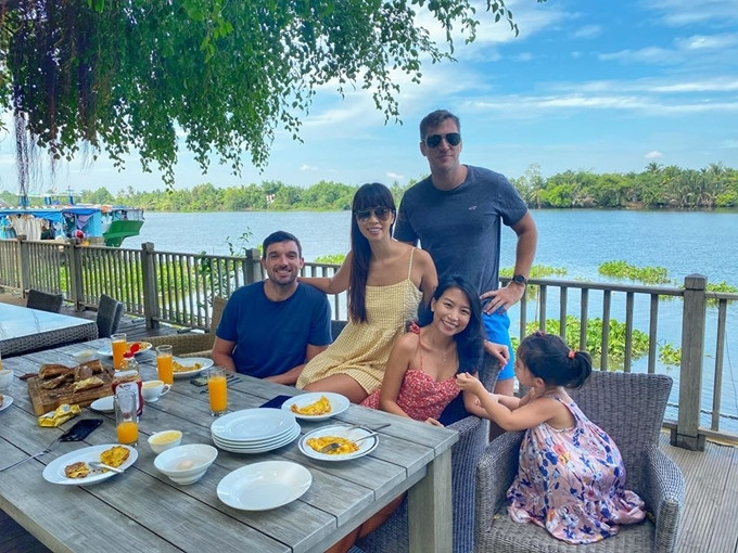 Ngoài ra, vợ chồng siêu mẫu Hà Anh còn sở hữu căn biệt thự riêng ở Bình Dương. Ảnh: Ngoisao