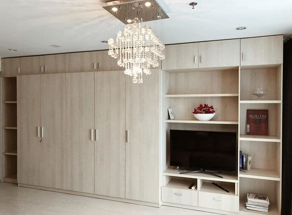 Đó là căn hộ đầu tiên Hà Anh mua. Căn hộ rộng 70m2 mình thiết kể mở. Ảnh: Công lý &amp; xã hội