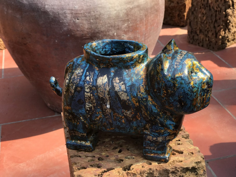 Kết hợp với nghệ thuật sơn mài thuần Việt, tượng hổ của anh Phát trở thành những sản phẩm độc nhất vô nhị, không con nào giống con nào. Ảnh: Cand