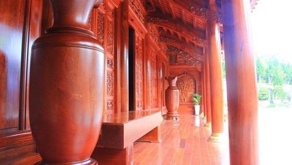 Căn nhà được thi công trong vòng hơn 2 năm với trên 10.000 thợ lành nghề. Ảnh: Giadinhvietnam