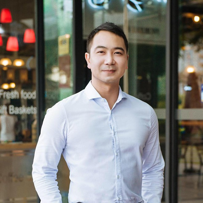 John Tuấn Nguyễn là chủ một resort lớn ở Nha Trang, quản lý chuỗi lounge và kiêm luôn vai trò Phó chủ tịch Hiệp hội quảng bá du lịch Nha Trang. Ảnh: Internet