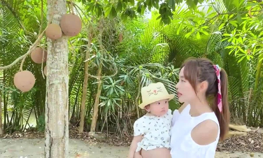 Do diện tích lớn nên Minh Hằng phải thuê 2 người quán xuyến và trông nom. Nguồn ảnh: chụp màn hình