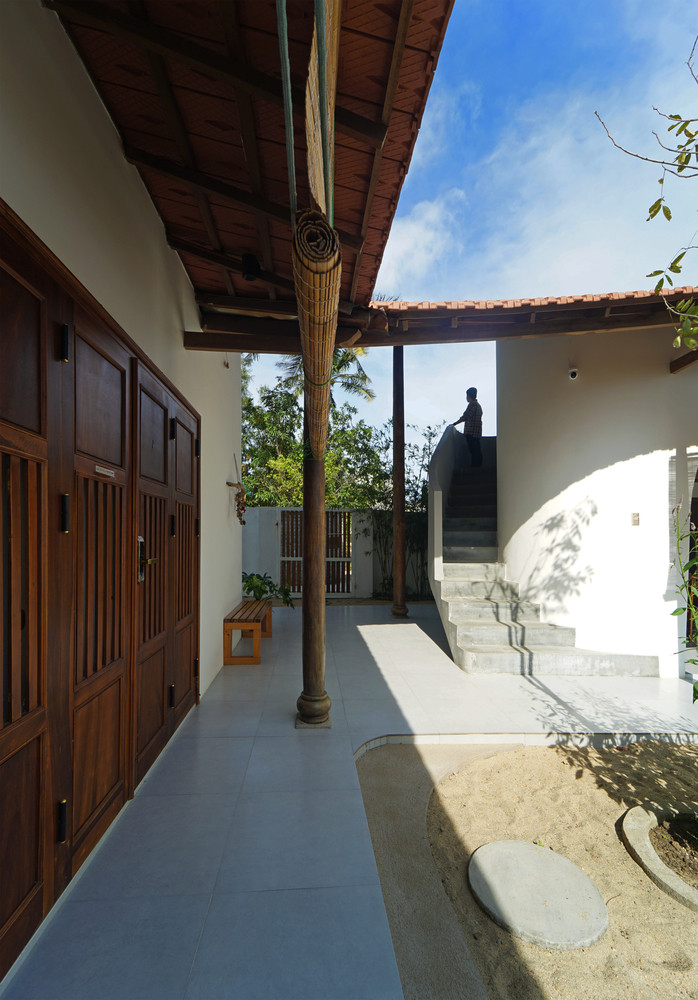 Bên cạnh đó, ánh sáng đẹp còn tạo ra những khoảng, điểm tương phản, làm nổi bật công trình.