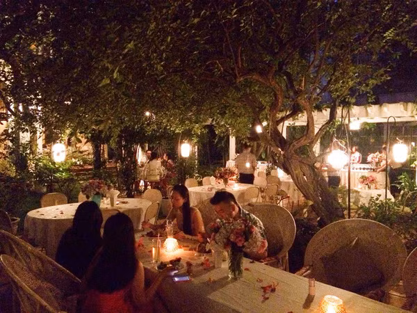 Thêm một hình ảnh hiếm hoi trong căn biệt thự rộng lớn của gia tộc Lý Quí. Ảnh: Internet