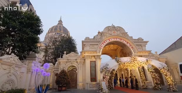  Lâu đài Thành Thắng từ lâu được biết đến là cung điện nguy nga bậc nhất Ninh Bình. Không chỉ vậy, đây còn là công trình nhà ở lớn nhất, cao nhất Đông Nam Á. Ảnh chụp màn hình Nhato